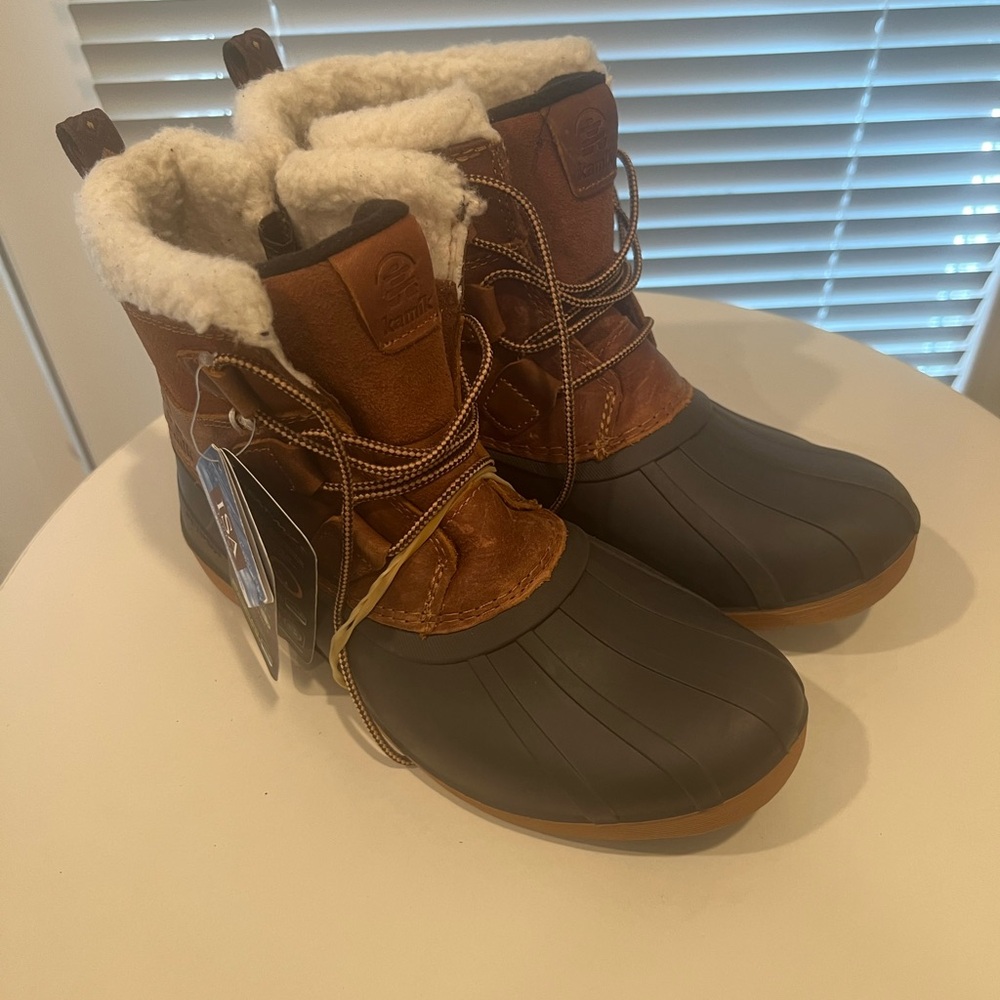 Kamik Simona Mid winter boots